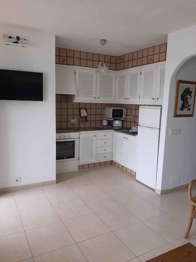 Apartamentos Son Bou Z5 Exterior photo